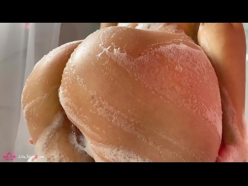 ❤️ Brunette masturbearet poesje mei Vibrator nei intens orgasme yn dûs ❤️ Pornofideo op fy.kenhdammy.top ❌❤